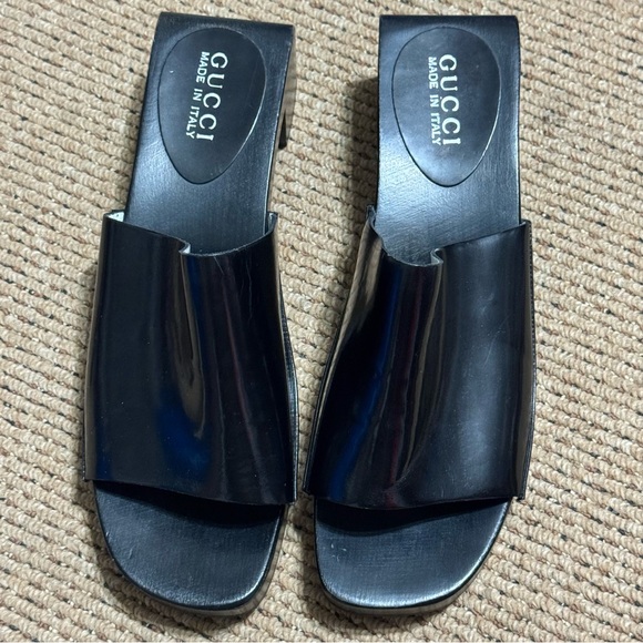 Gucci Black Patent Leather Platform Block Heel Slide Sandal Size 9.5B - Picture 1 of 7